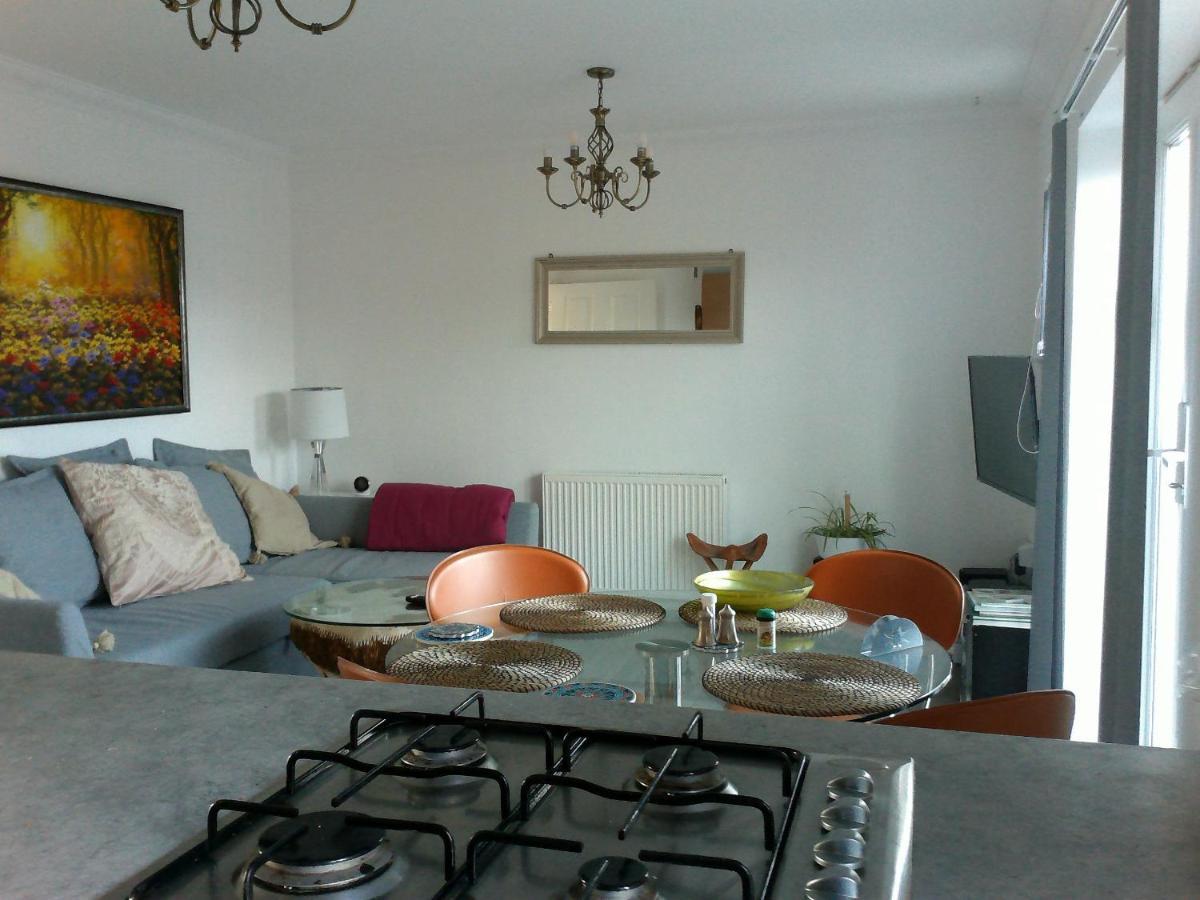 Two Bedroom London Luxury Apartment 외부 사진