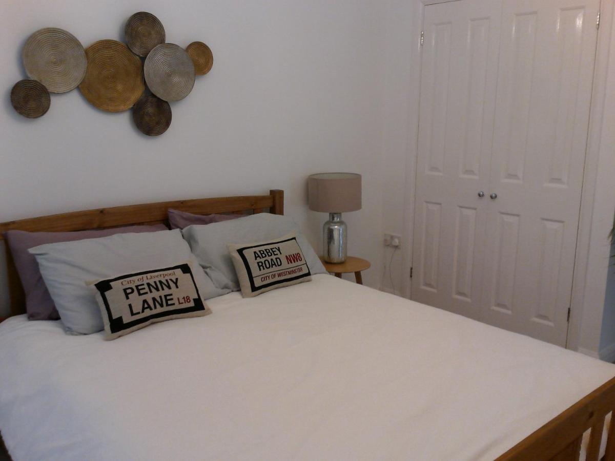 Two Bedroom London Luxury Apartment 외부 사진