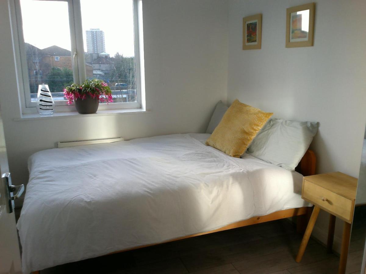 Two Bedroom London Luxury Apartment 외부 사진
